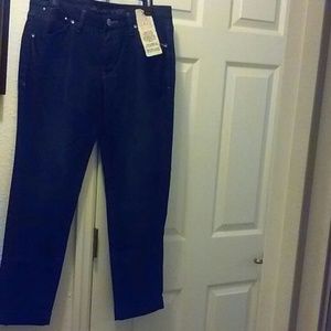 Erin Cuffed Ankle Jeans